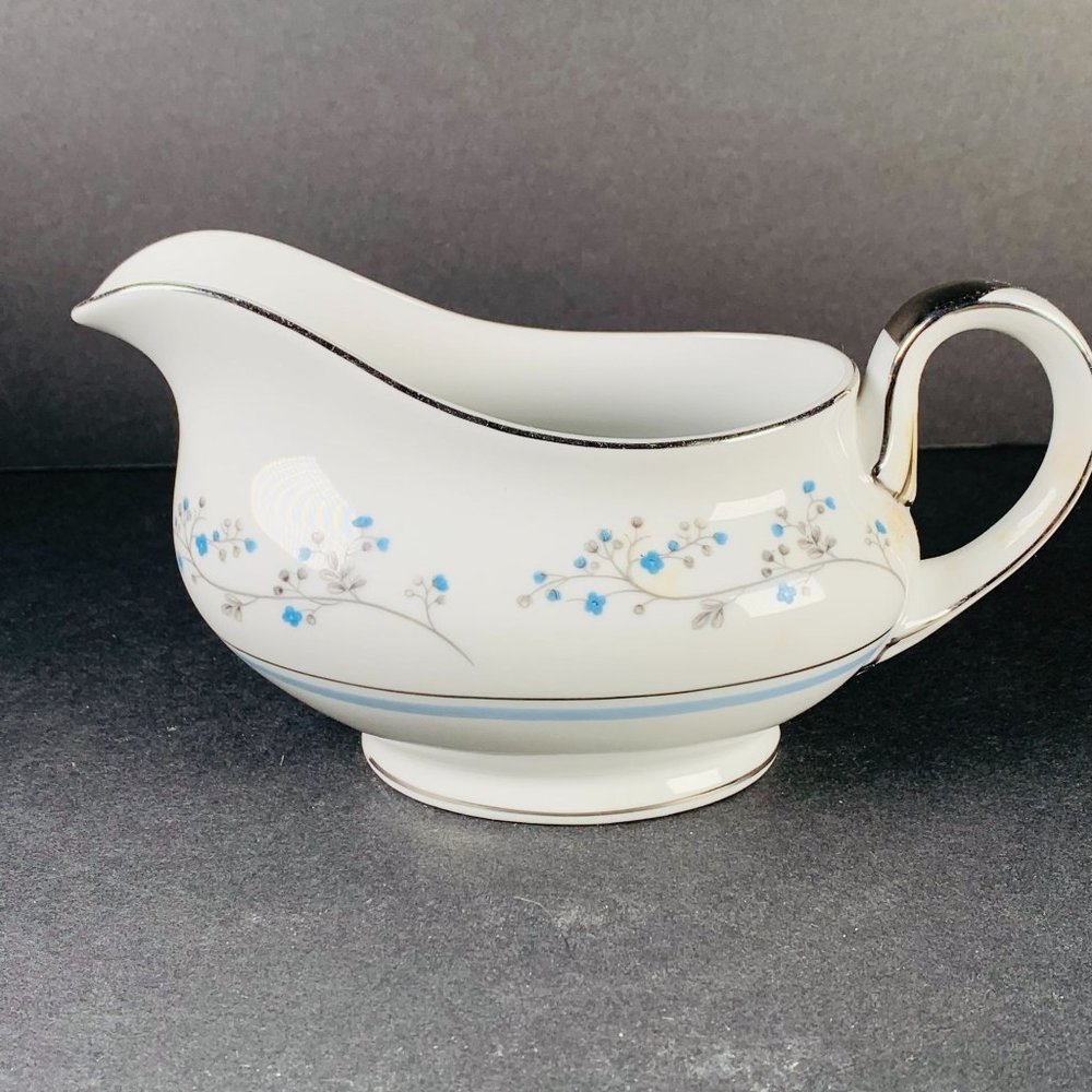 Wentworth Fine China Bluespray Gravy Boat Floral Silver Japan 808R